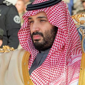 300 سيارة لاند كروزر و5 شاحنات لنقل متعلقات أبن سلمان إلى باكستان