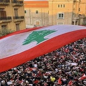 التسييس الفئوي للتظاهرات ينذر بفوضى تهدد الحراك والبلاد