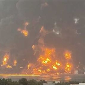 غارات إسرائيلية على الحديدة استهدفت منشآت لتكرير النفط